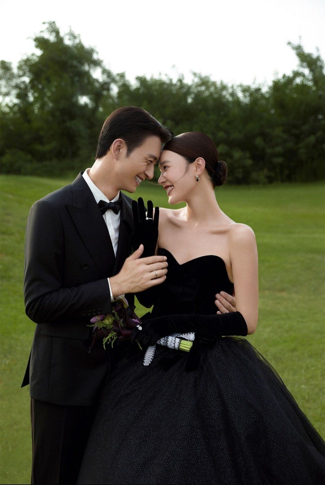 电影感超强的赫本风婚纱照