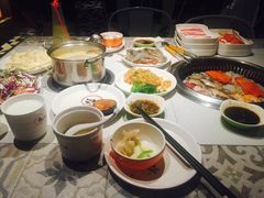 -锅儿欢海鲜火锅烤肉自助餐(东港凯虹店)