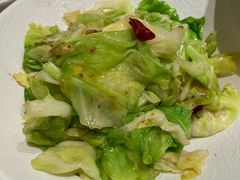 油渣手撕包菜-渔语鱼酸菜鱼新川菜(来福士店)