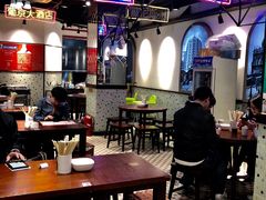 大堂-陈光记烧腊(长寿路店)