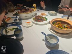 -八府香鸭·啫啫煲(华山路店)