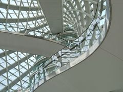 -凤凰中心