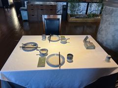 -八府香鸭·啫啫煲(华山路店)