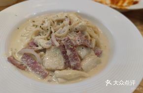 Classic Bacon Cream Pasta
