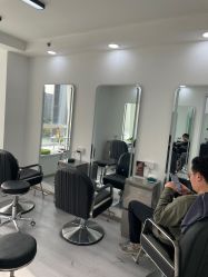-LILI·HAIR SALON理理造型