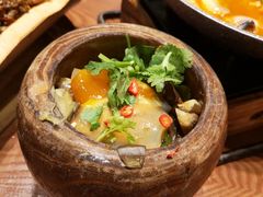 -老滇山寨•云南特色菜•地方菜•民族风情歌舞表演(金碧店)