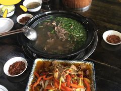 -乐山食古香跷脚牛肉