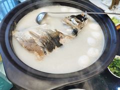 -香山湖家家宴(中山陵店)