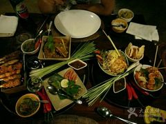 -DiAtas by Art Cafe Bumbu Bali
