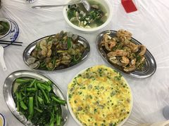 -红月湾海鲜饭店•沙滩海景(双月湾店)