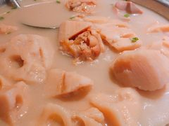 -刘胖子家常菜·蹄花焖藕(中央花园店)