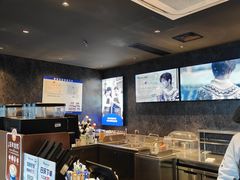 -瑞幸咖啡(大连罗斯福广场一层店)