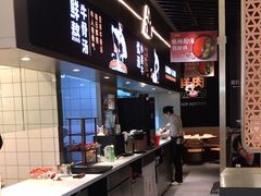 -牛人日志·鲜牛肉骨汤火锅(万科里瑧店)