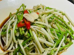 -褚记烤鸭·南京家常菜(雨花客厅店)