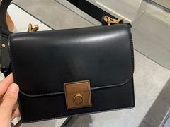 -CHARLES&KEITH(北京apm店)