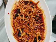 -辛香味烧鱼馆·非遗技艺·排骨红烧肉(光谷医药园店)