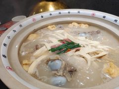 -小乌猪·金华筒骨煲(永盛购物广场店)