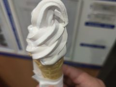 -汉堡王(北京三里屯购物中心)