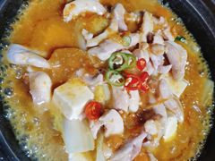 -极有家小鱼小鸡石锅煲(佳兆业店)