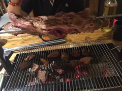 -海拉尔碳烤羊腿烤鸽子(吕营店)