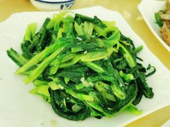 -双月饭店·20年老字号(新村店)