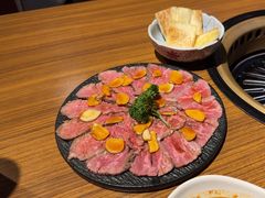 -炼火烤肉店