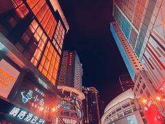 -八一路好吃街(雨田商务大厦店)