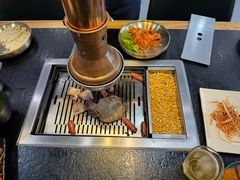 -臻牛烤肉