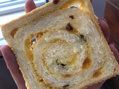 菠萝奶酥葡萄吐司-京馔手工吐司(万达广场济南高新店)