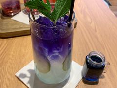 -ZING COFFEE 镜咖啡