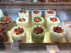 -花花卷卷·鲜食蛋糕(静安久光百货店)