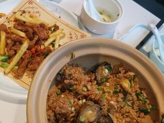 -乔家小院•非遗驴肉•本地小海鲜(滨河路店)