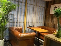 -In普舍采耳SPA馆(中英街店)