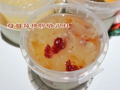 蔓越莓桃胶炖银耳-炖物24章·顺时轻养茶(杭州保利时光里店)
