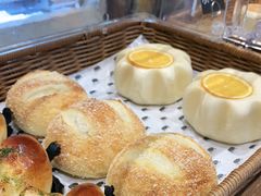 -沁屋面包店(人民东路店)