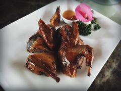 金牌烤乳鸽-夜宴江景餐厅
