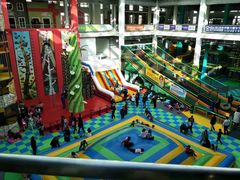 -蒙特利亲子乐园