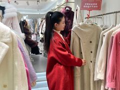 -广州白马服装市场