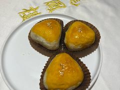 蜜汁叉烧酥-香港龙凤楼(陆家嘴中心店)