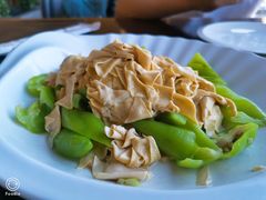 -赶海部落海鲜城(海阳路店)