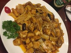 -金牌餐厅·天津菜·八珍豆腐·老爆三(瓷房子店)