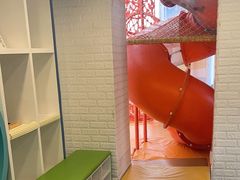 -极橙儿童齿科矫正中心(奥城店)