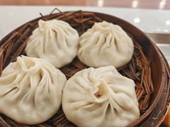 -老西白点心店