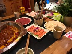 -大龙辣火锅·龙虾·烧烤(湖滨新天地店)