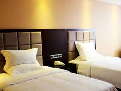 -扬子岛酒店(重庆洪崖洞解放碑店)