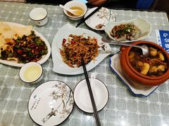 野生菌汽锅鸡-小厨子私房菜·云南美食店