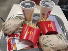 -麦当劳(深圳北站高铁店)