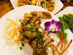 -两兄弟Song Pee Nong(2号店)