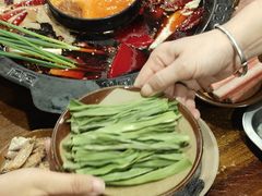 -黄潇洒老火锅(九眼桥宏济巷店)