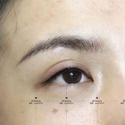 -一个差评成就的纹眉店